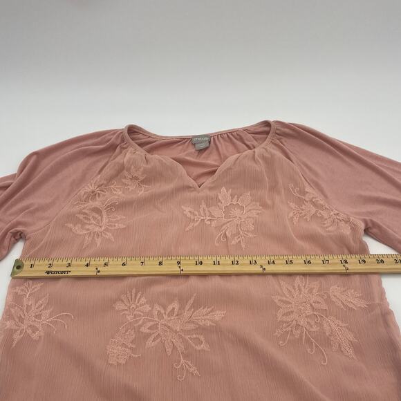 CHICO's Shirt Floral Embroidered Mesh Overlay Top 3/4 Sleeve Women's Sz 1 US M - Picture 5 of 7